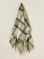 Skye Pure Wool Throw: Green