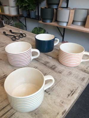 Hand painted mug Navy Sgraffito