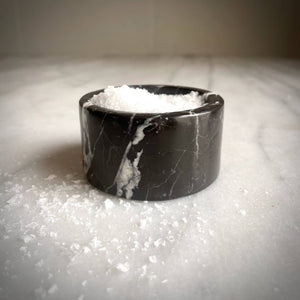 Como Pinch Bowl / Incense Holder/ Trinket Bowl: Deep Black