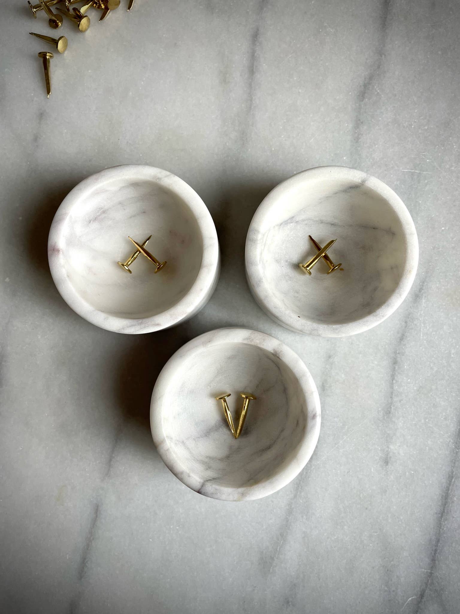 Como Pinch Bowl / Incense Holder/ Trinket Bowl: Deep Black