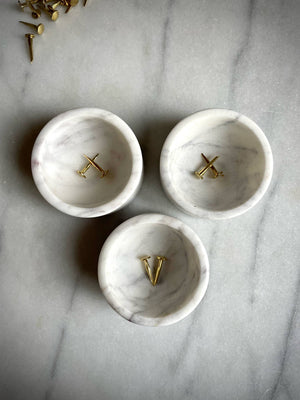 Como Pinch Bowl / Incense Holder/ Trinket Bowl: Deep Black